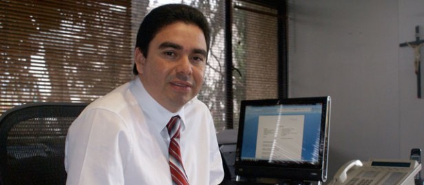 Luego de dos años frente a la dirección del Invías, renunció a su cargo Carlos Rosado Zúñiga.