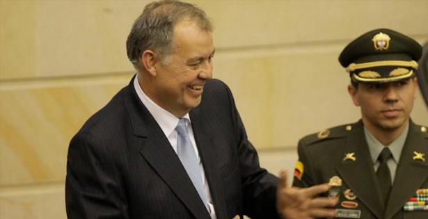 La opción de que el actual procurador quedara reelegido, existía antes de conformar la terna.