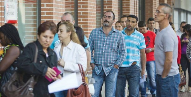 Desempleo en septiembre sigue preocupando a los analistas